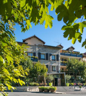 Hotels in Alleyras